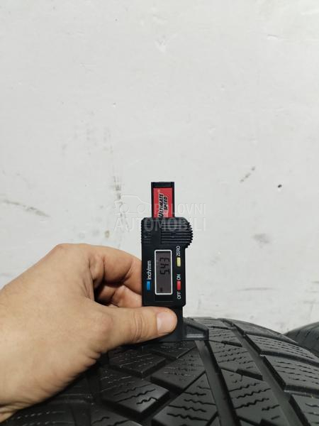 Continental 235/55 R19 Zimska