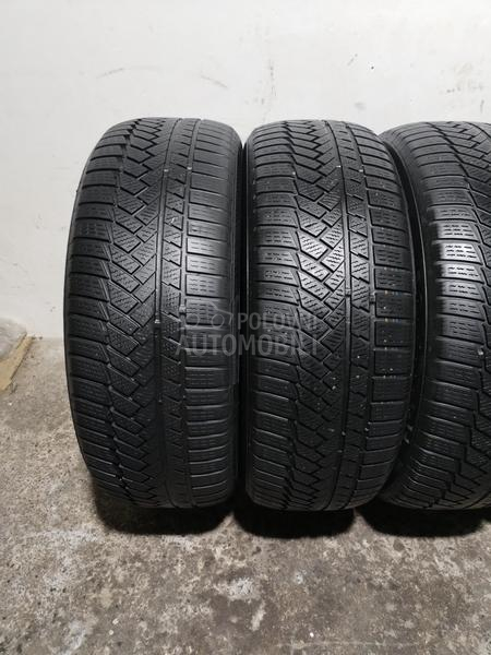 Continental 235/55 R19 Zimska