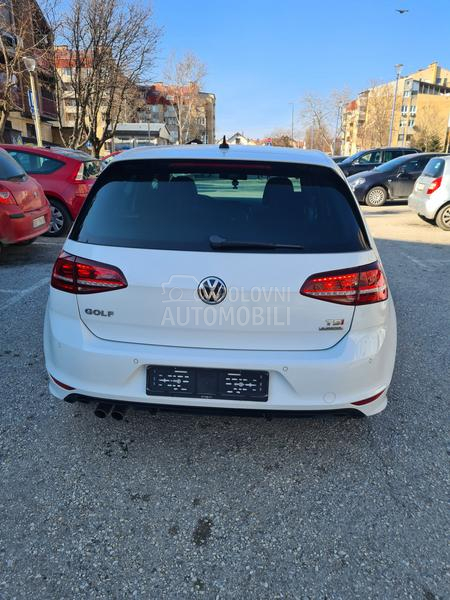 Volkswagen Golf 7 1.4 tsi R-line