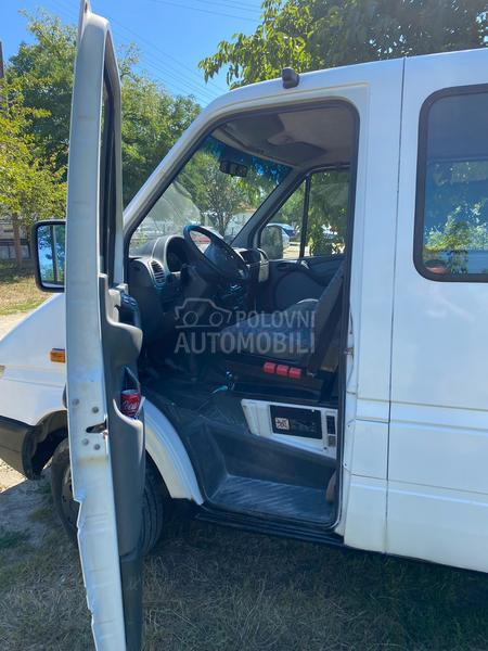 Mercedes Benz Sprinter 