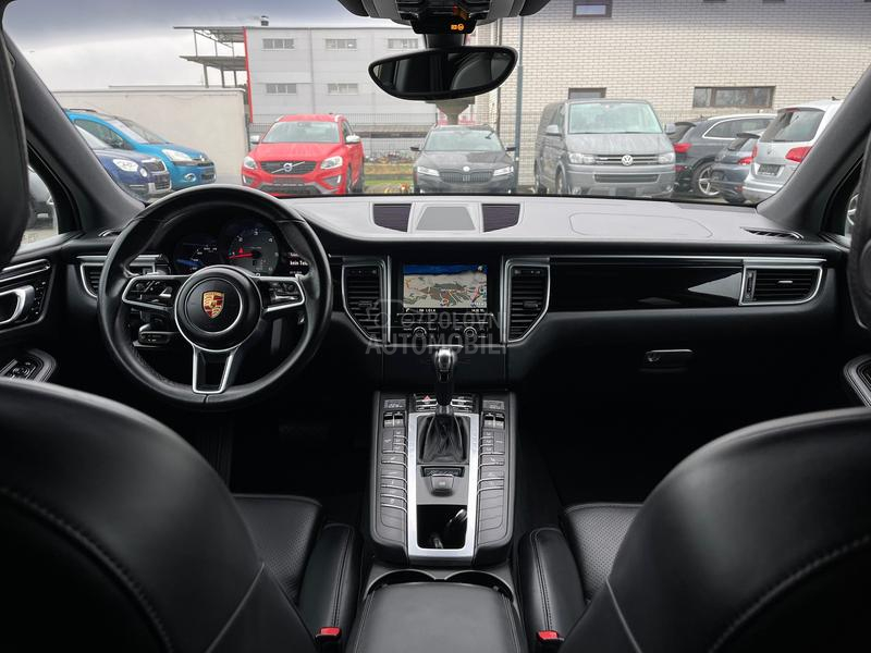 Porsche Macan S CH