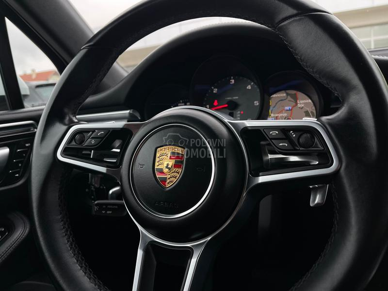 Porsche Macan S CH