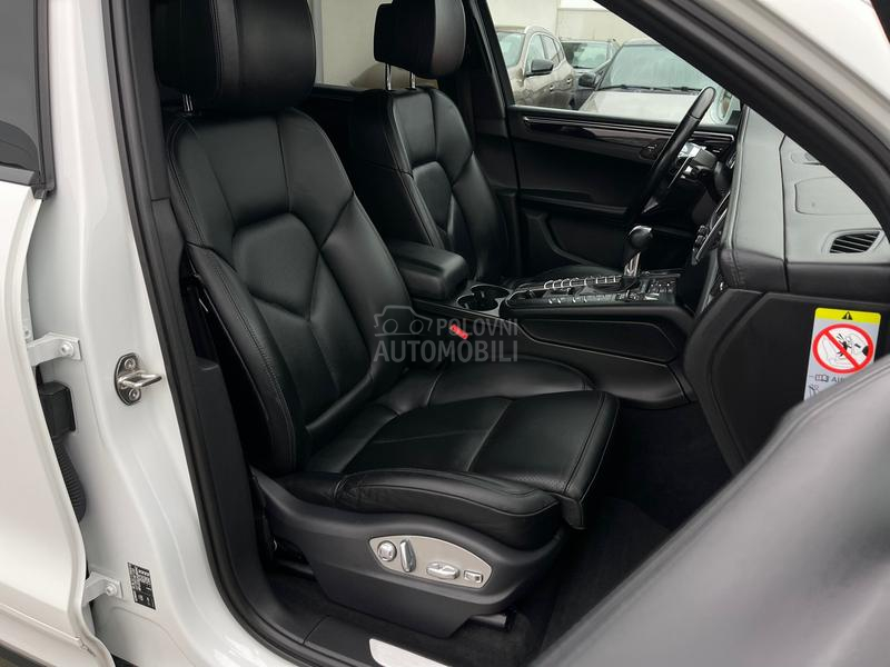 Porsche Macan S CH