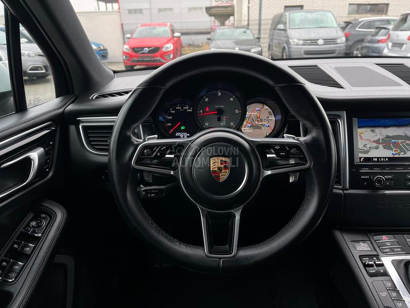 Porsche Macan S CH