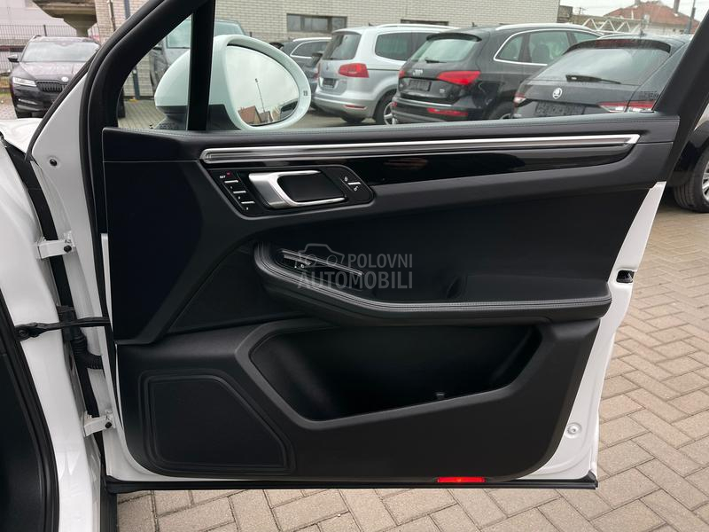 Porsche Macan S CH