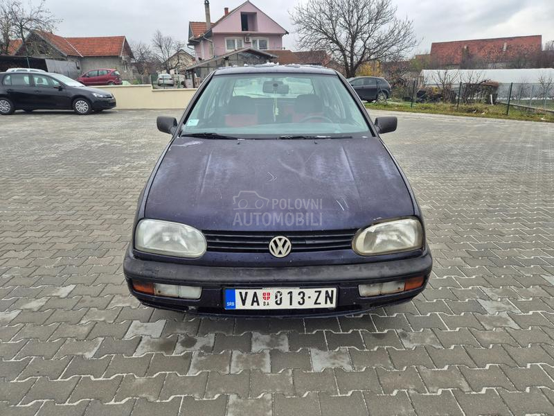 Volkswagen Golf 3 1.6/gaas/5v
