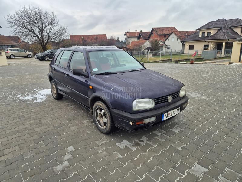 Volkswagen Golf 3 1.6/gaas/5v