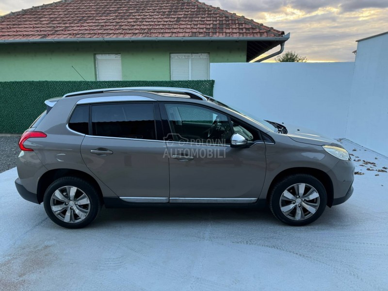 Peugeot 2008 1.6HDI ALLURE/AUT