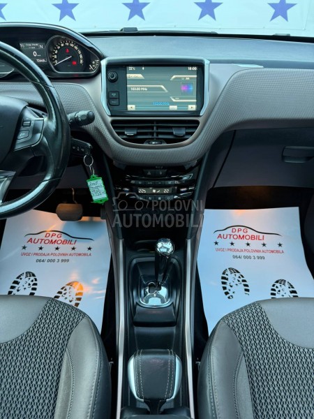 Peugeot 2008 1.6HDI ALLURE/AUT