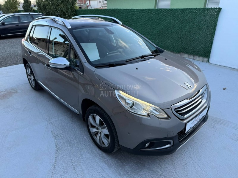 Peugeot 2008 1.6HDI ALLURE/AUT