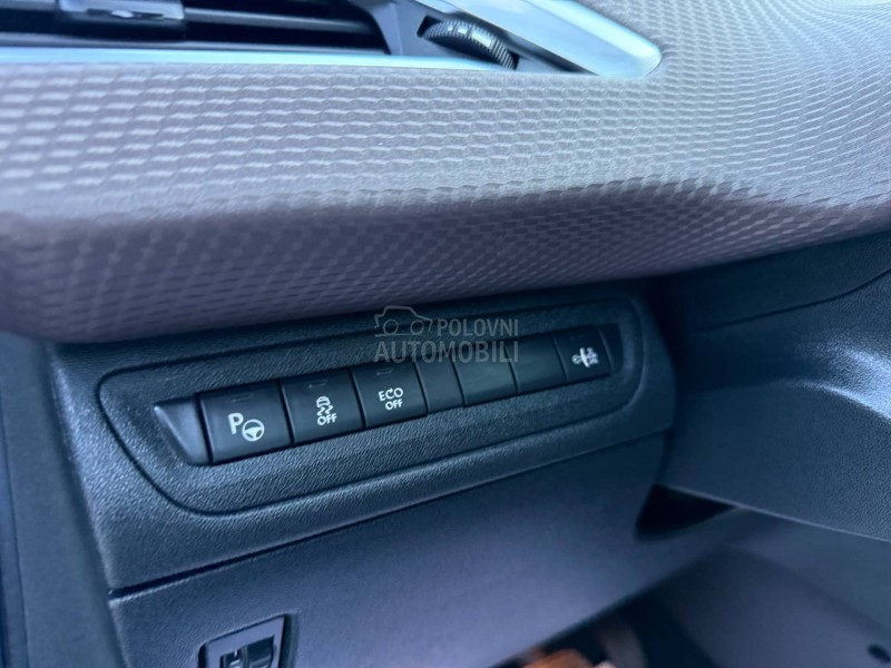 Peugeot 2008 1.6HDI ALLURE/AUT