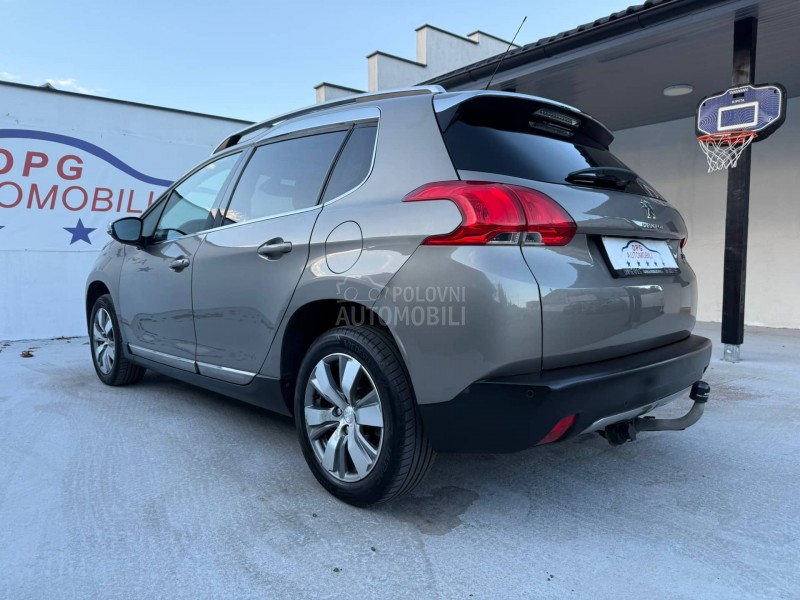 Peugeot 2008 1.6HDI ALLURE/AUT