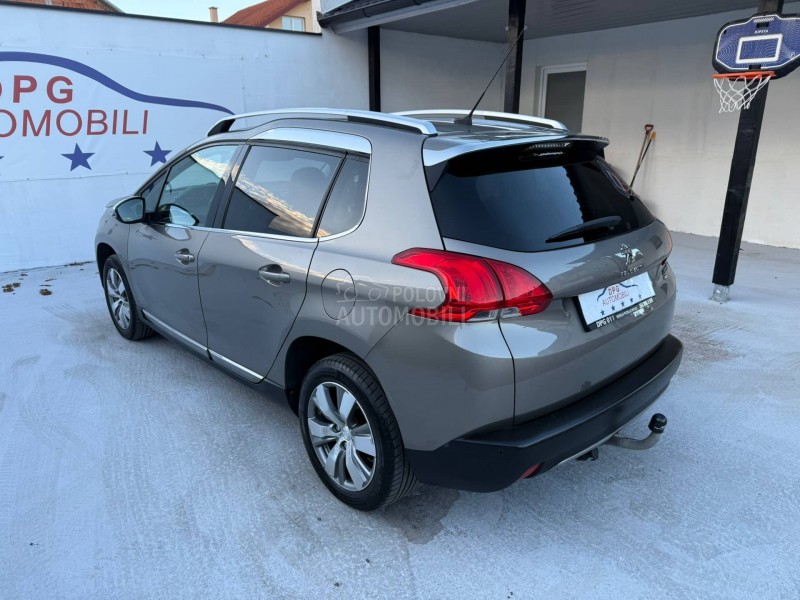 Peugeot 2008 1.6HDI ALLURE/AUT