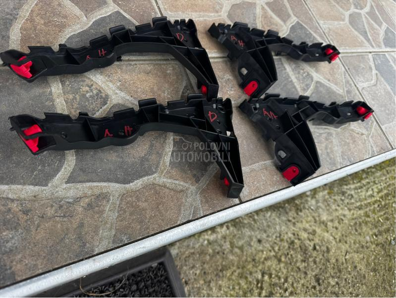 Nosac prednjeg branika