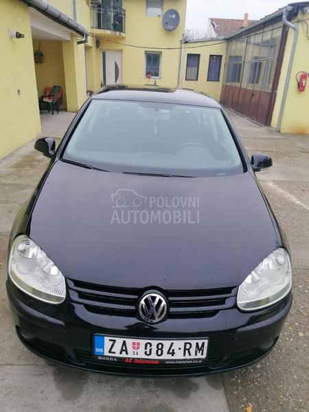 Volkswagen Golf 5 1.6 TNG
