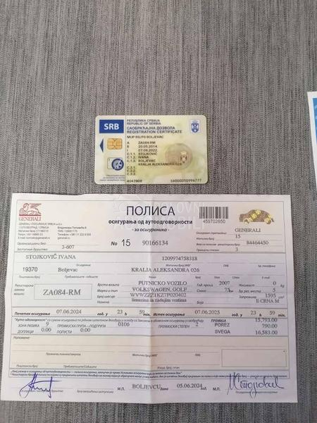 Volkswagen Golf 5 1.6 TNG