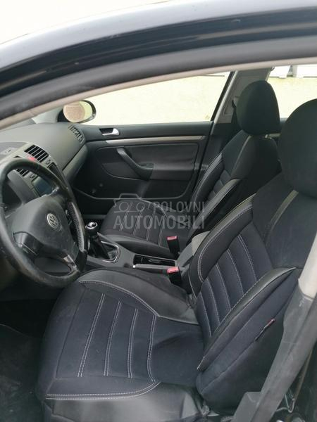 Volkswagen Golf 5 1.6 TNG