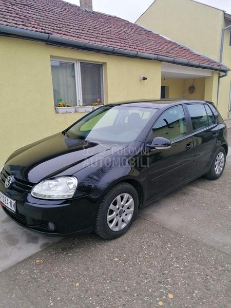 Volkswagen Golf 5 1.6 TNG