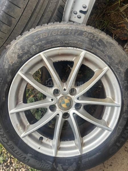 Kumho 215/60 R17 Zimska