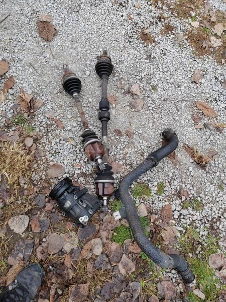 Hyundai i30 1.6crd 2010. god. -  kompletan auto u delovima