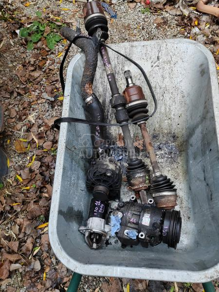 Hyundai i30 1.6crd 2010. god. -  kompletan auto u delovima