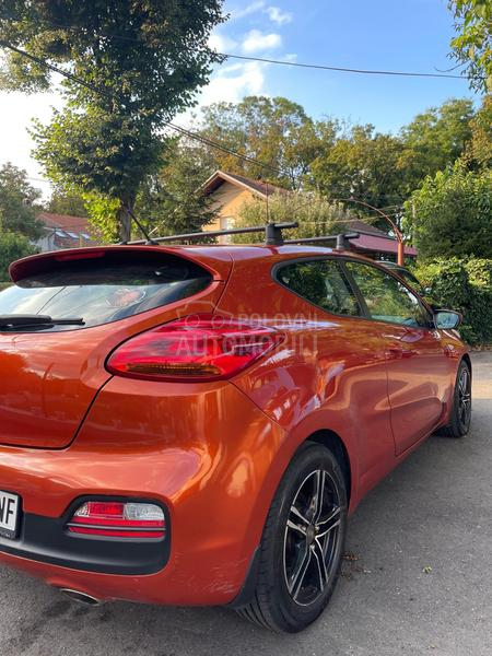 Kia pro_cee`d 