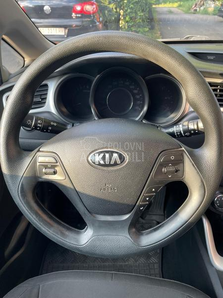 Kia pro_cee`d 