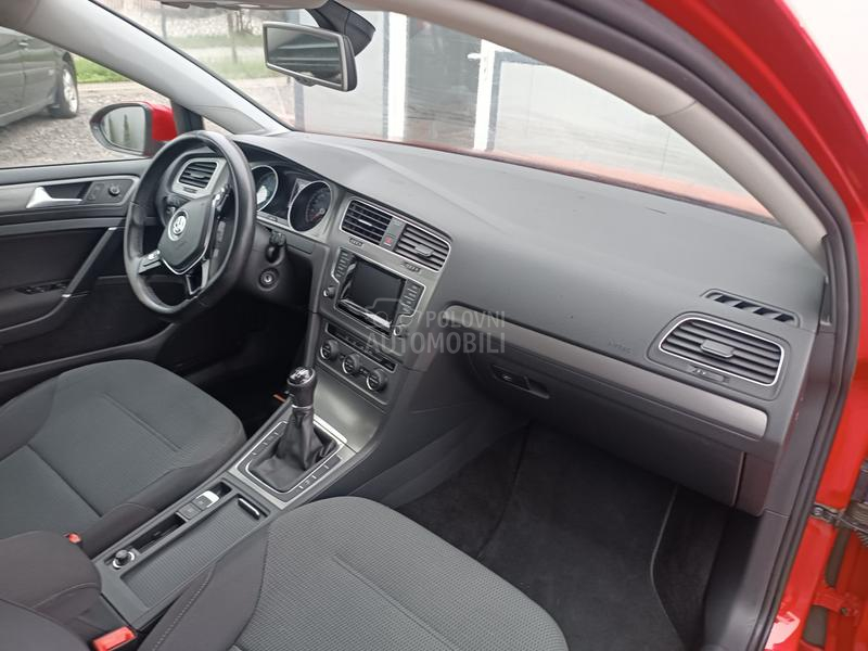 Volkswagen Golf 7 1.2 TSI