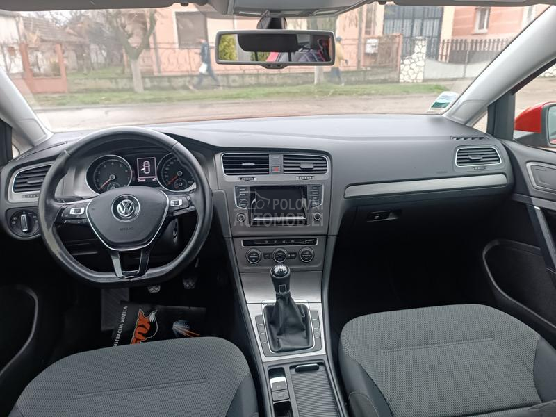 Volkswagen Golf 7 1.2 TSI
