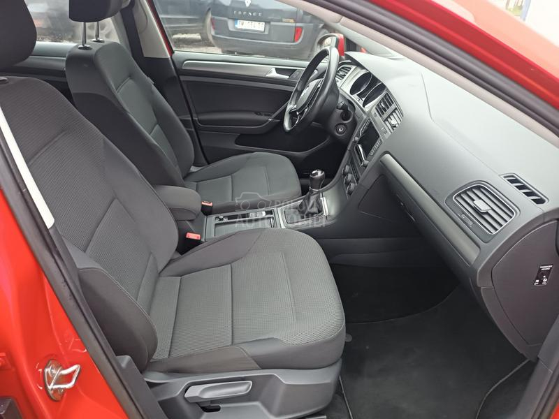 Volkswagen Golf 7 1.2 TSI