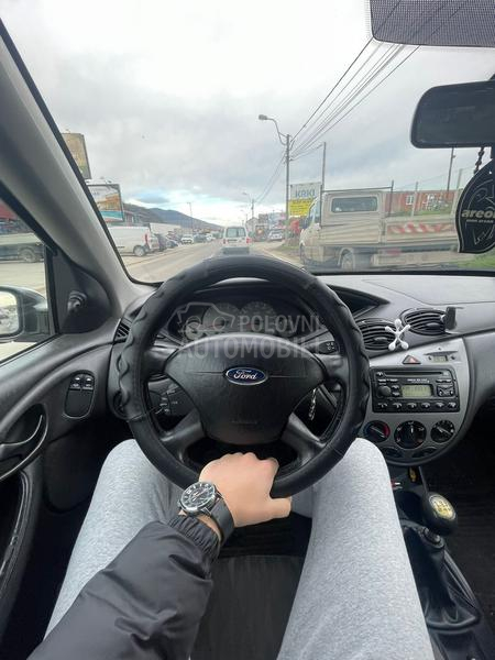 Ford Focus XENON