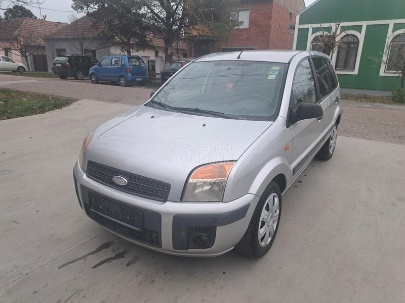 Ford Fusion 1.6