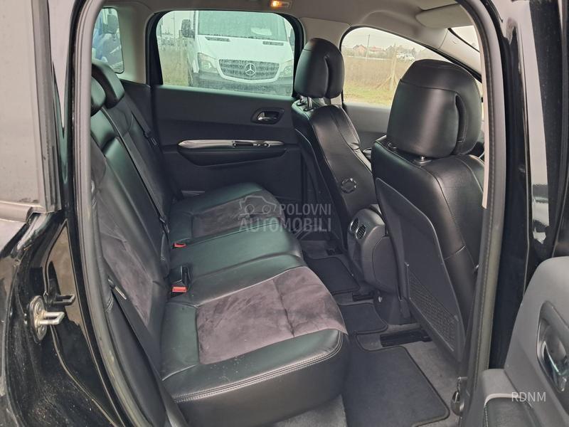 Peugeot 3008 2.0 HDI/HYbrid4