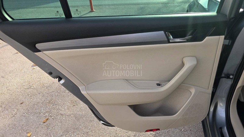 Škoda Superb 2.0 TDI STAYLE DSG