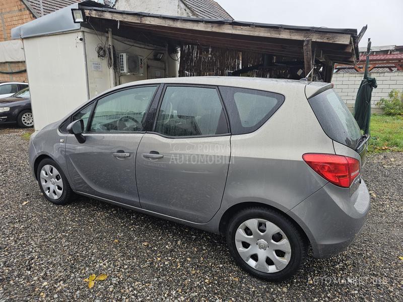 Opel Meriva 1.6 cdti