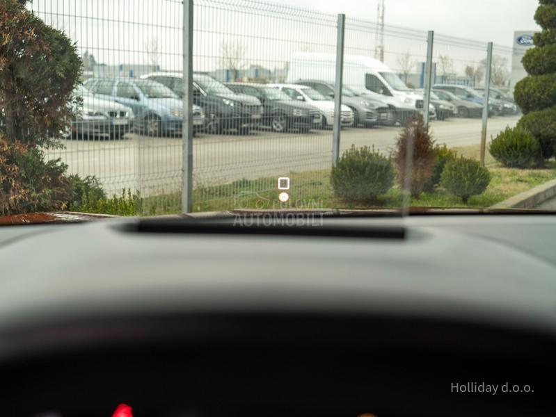 Citroen C4 1.2PureTech Head up