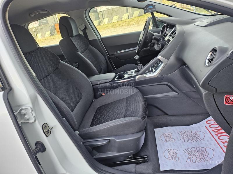 Peugeot 3008 1.6 eHDI/N A V I