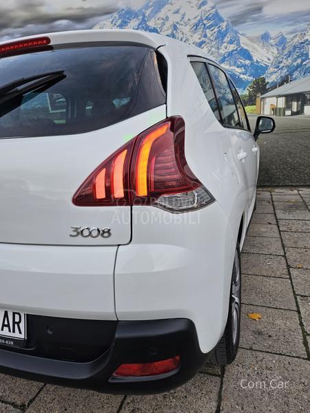 Peugeot 3008 1.6 eHDI/N A V I