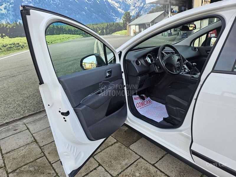 Peugeot 3008 1.6 eHDI/N A V I