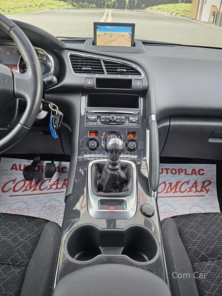 Peugeot 3008 1.6 eHDI/N A V I