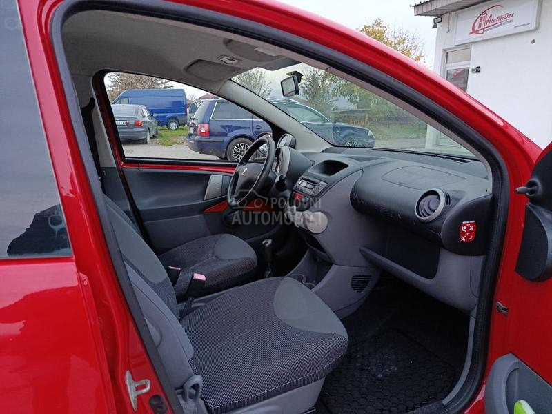 Peugeot 107 1.0 trendy