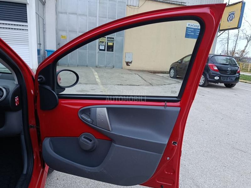 Peugeot 107 1.0 trendy