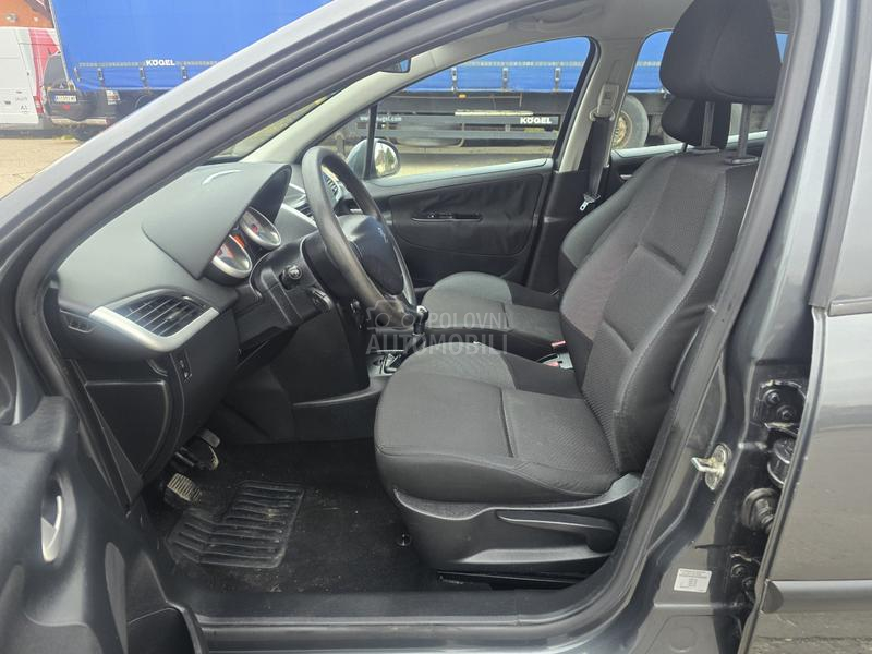 Peugeot 207 1,4i 16v