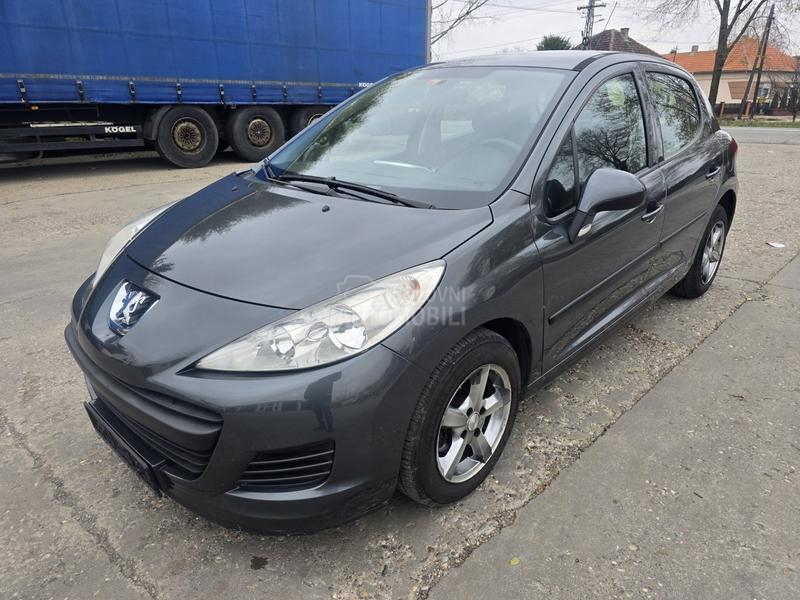 Peugeot 207 1,4i 16v