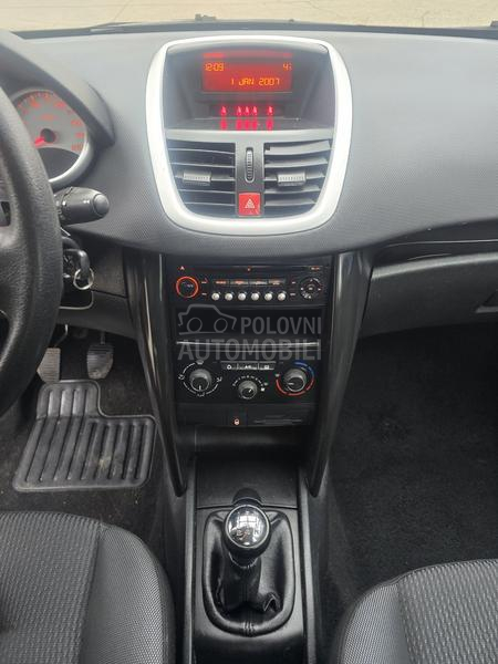 Peugeot 207 1,4i 16v