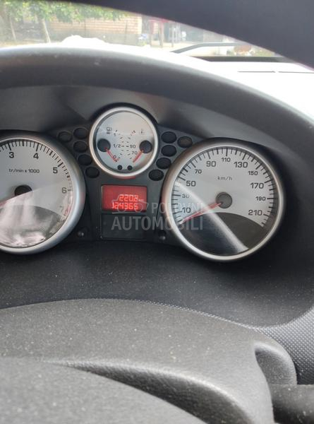 Peugeot 206 plus 