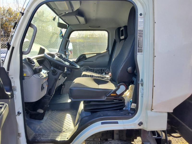 FUSO Canter 7C15