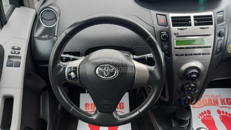 Toyota Yaris 1.3 VVTI