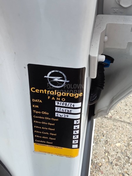 Opel Corsa E 1.3cd SERVI SNA