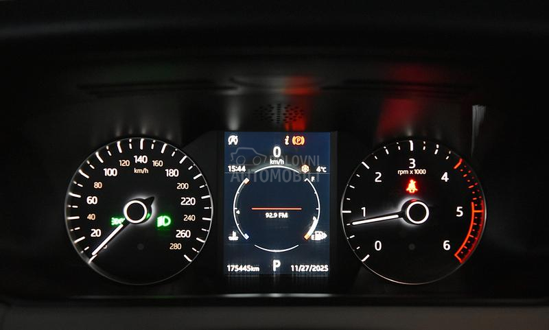 Land Rover Range Rover Velar D 180